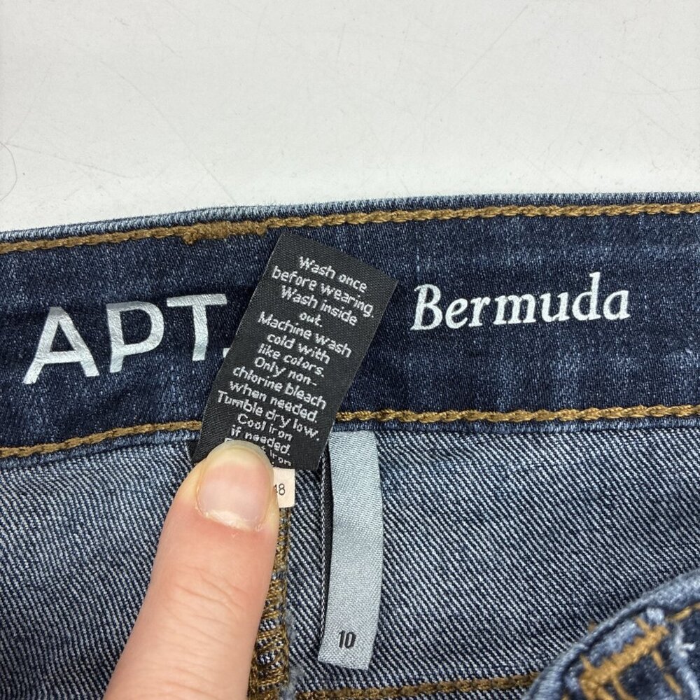 Apt 9 Womens Size 10 Bermuda Shorts Blue Denim Mid Rise Casual Jean Summer - Picture 4 of 5